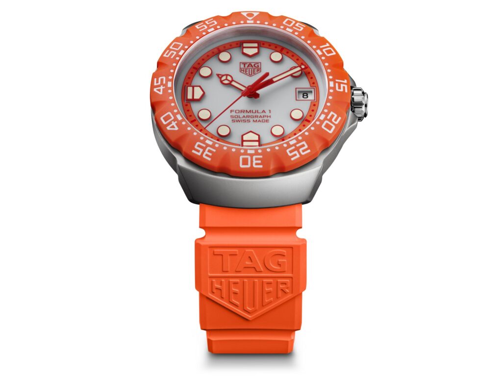 TAG Heuer capture le dernier tour de Zandvoort dans un boîtier solaire 37 Web 2000px WBY111H.FT8128 MUSHROOM