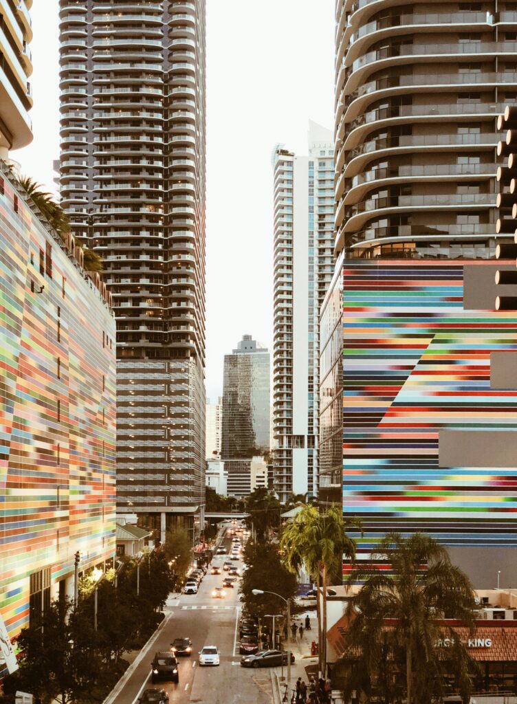 Miami, capitale malgré elle du tourisme Y2K 30 pili gonzalez prieto uhIhF7iKpBE unsplash