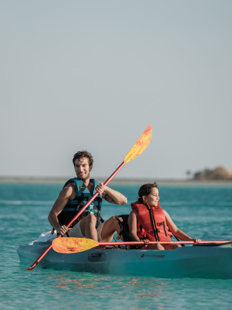 St. Regis Red Sea Resort : quand l'accès conditionne le luxe 104 sr red sea irisandlight 2026 120