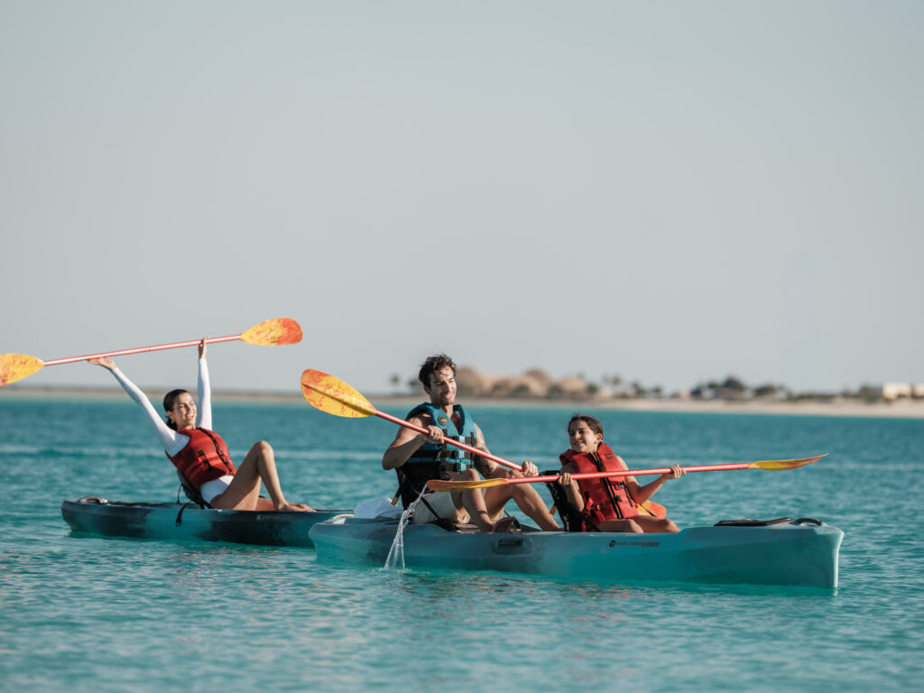 St. Regis Red Sea Resort : quand l'accès conditionne le luxe 106 sr red sea irisandlight 2026 122
