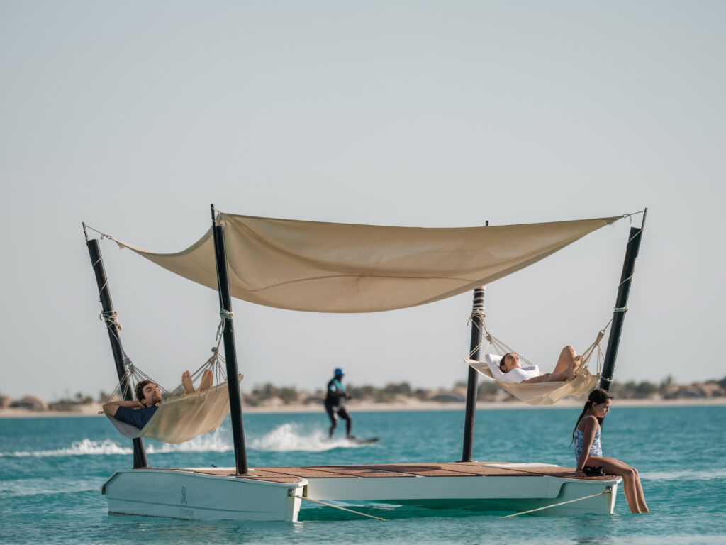 St. Regis Red Sea Resort : quand l'accès conditionne le luxe 118 sr red sea irisandlight 2026 13