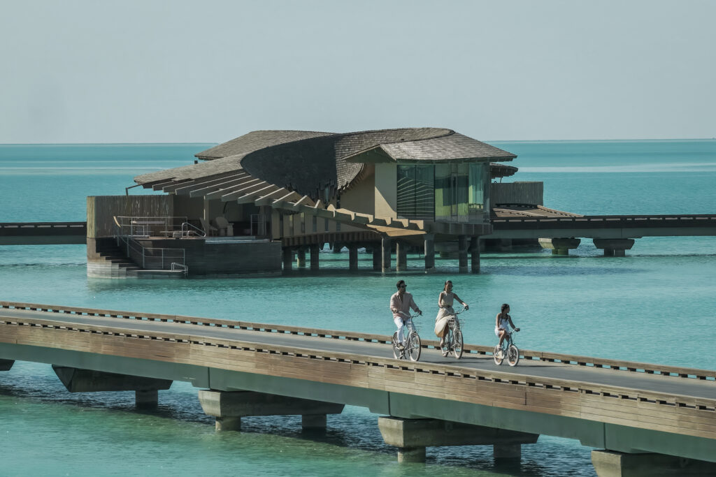 St. Regis Red Sea Resort : quand l'accès conditionne le luxe 107 sr red sea irisandlight 2026 134