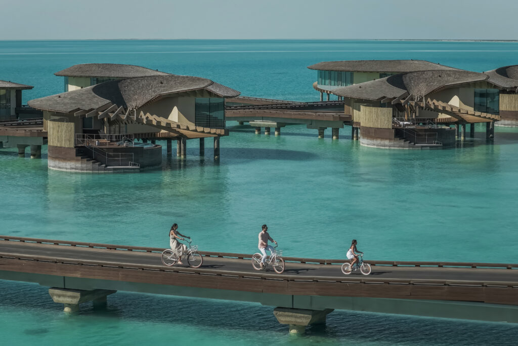 St. Regis Red Sea Resort : quand l'accès conditionne le luxe 111 sr red sea irisandlight 2026 6 1