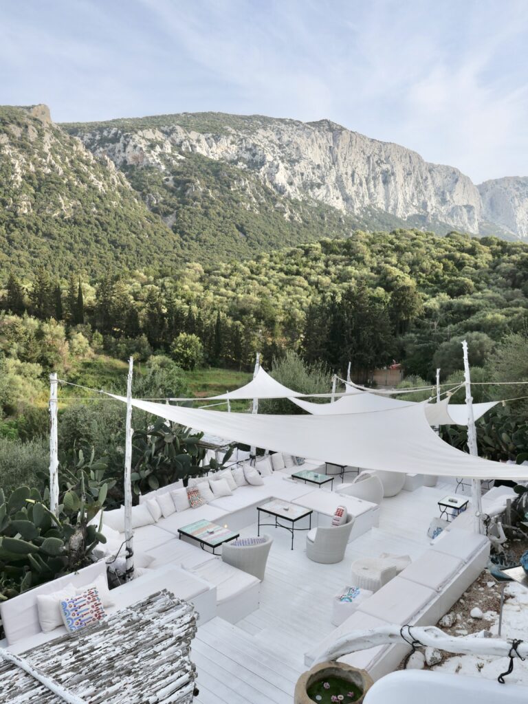 Su Gologone, l'hôtel sarde qui refuse le tourisme permanent 40 tablao