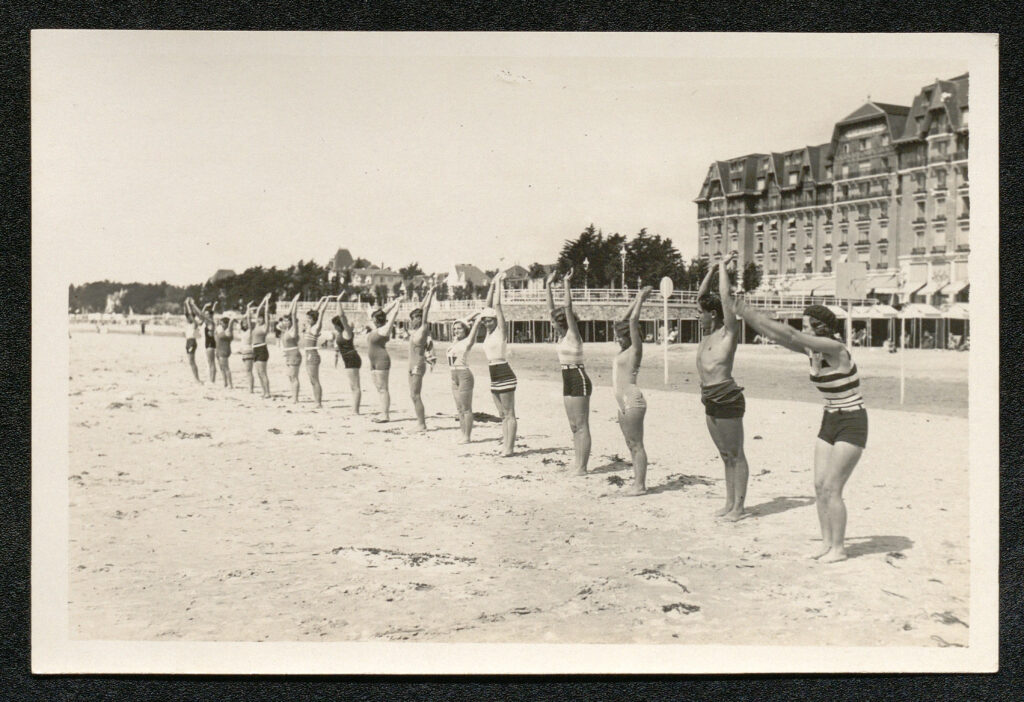 À La Baule, l'Hermitage fête un siècle en misant sur la longévité plutôt que la nostalgie 217 visuel archive l Hermitage Barriere La Baule3