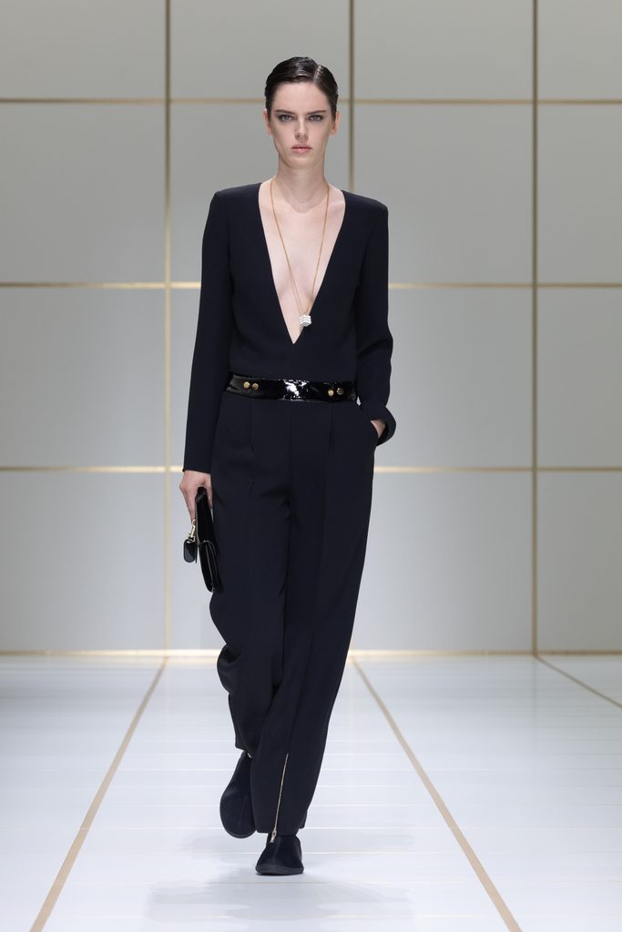 Giorgio Armani printemps-été 2027 : l’évolution sans rupture 36 012