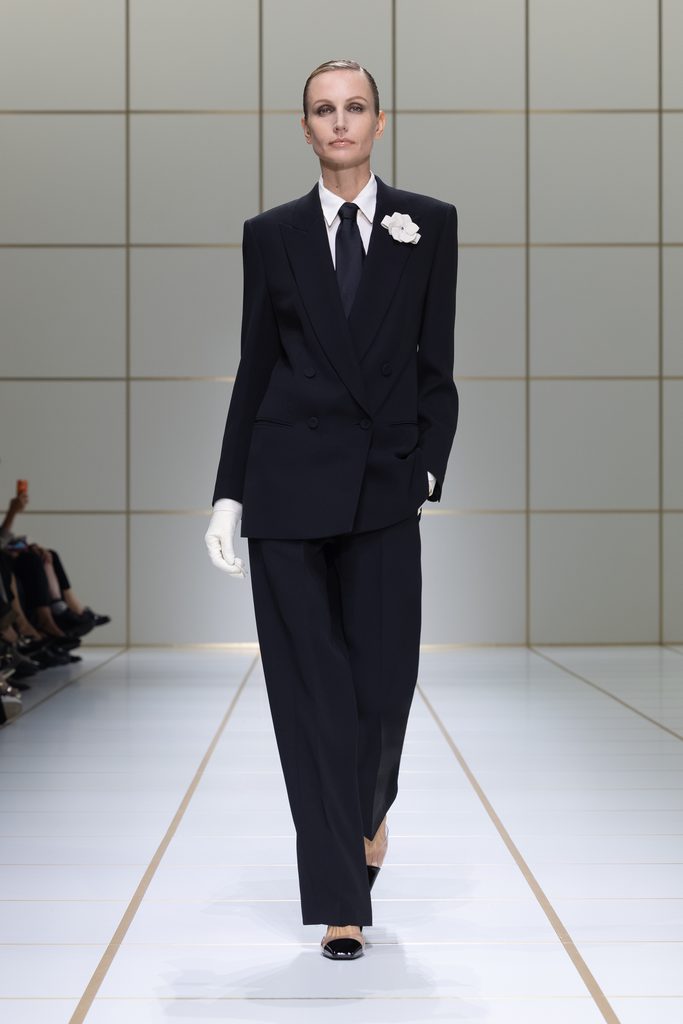 Giorgio Armani printemps-été 2027 : l’évolution sans rupture 45 021