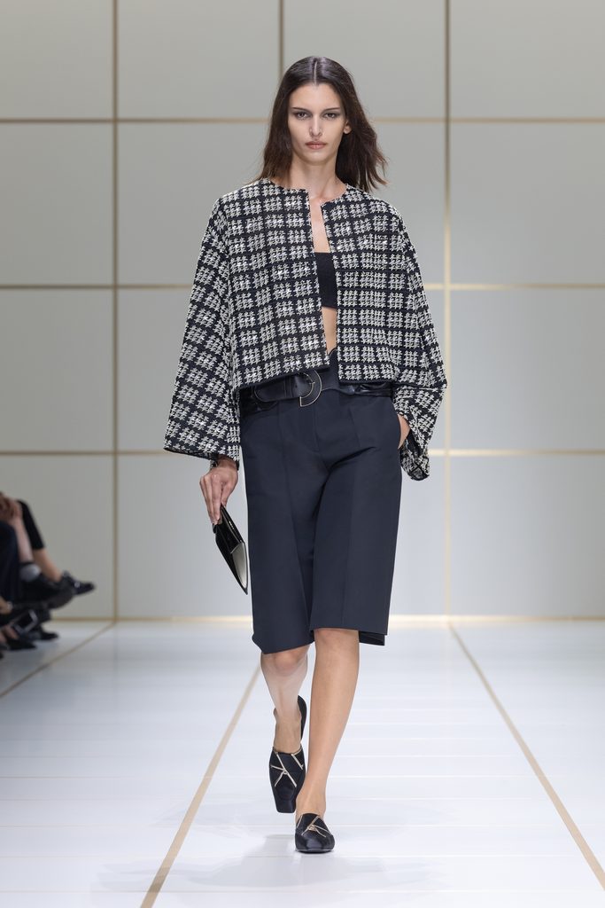 Giorgio Armani printemps-été 2027 : l’évolution sans rupture 51 027