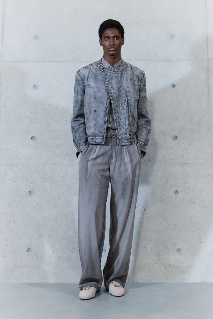 Emporio Armani printemps-été 2027 : le temps inscrit dans la matière 62 038 38