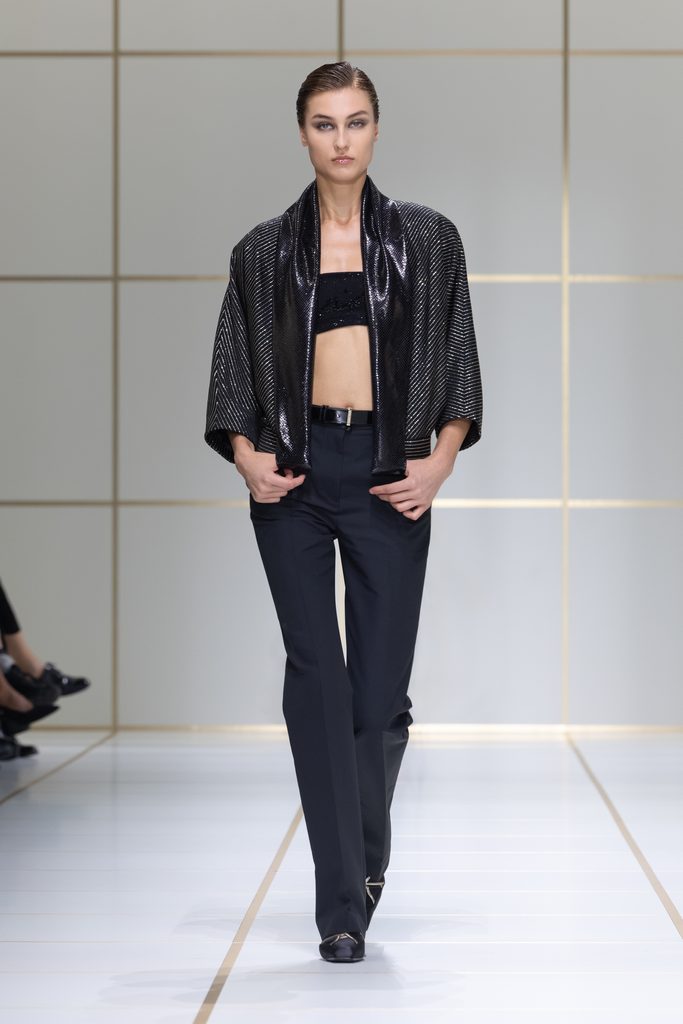 Giorgio Armani printemps-été 2027 : l’évolution sans rupture 63 039