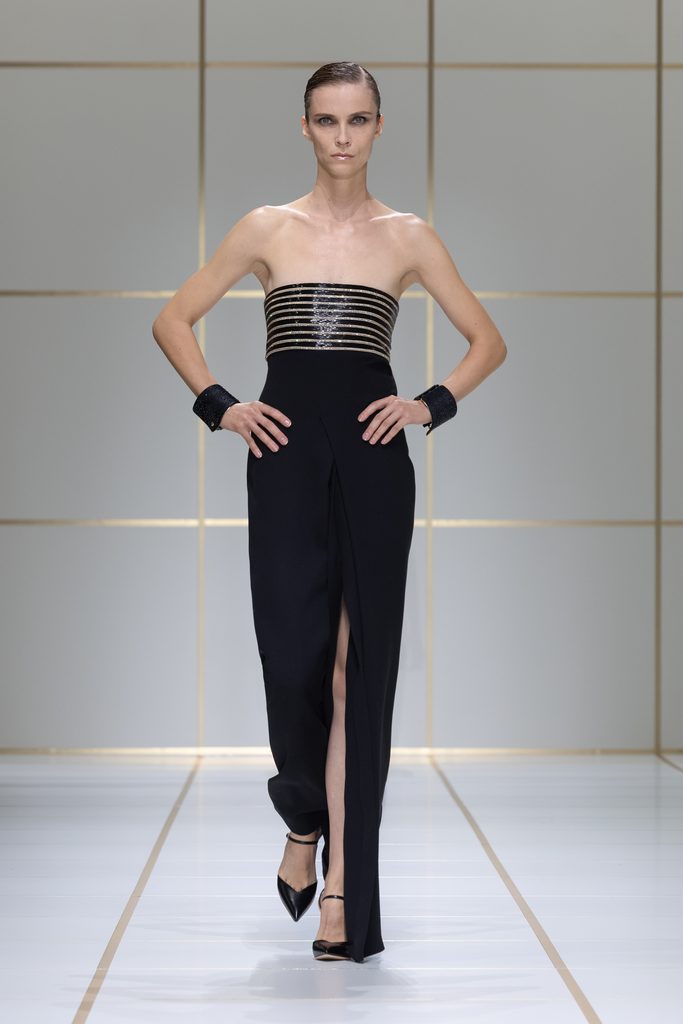Giorgio Armani printemps-été 2027 : l’évolution sans rupture 74 050