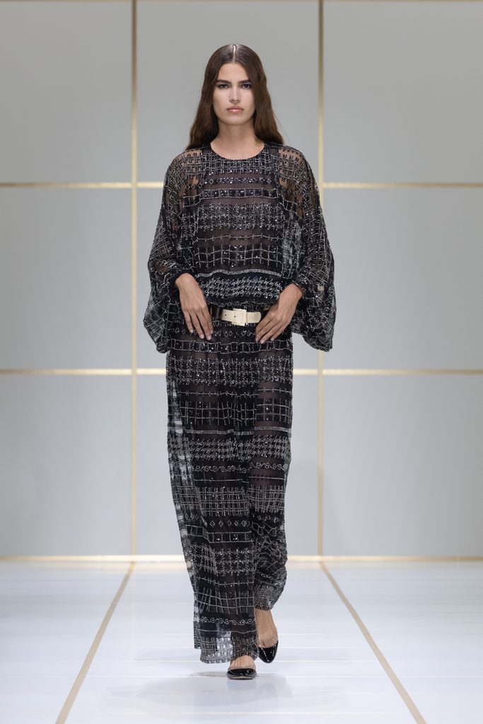 Giorgio Armani printemps-été 2027 : l’évolution sans rupture 80 056