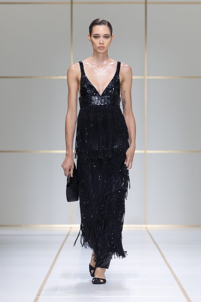 Giorgio Armani printemps-été 2027 : l’évolution sans rupture 82 058