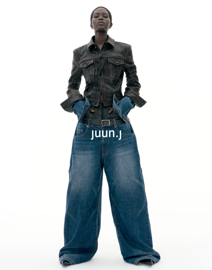 JUUN.J : le cosmos, ou l'ordre qui naît des contrastes 39 06 1