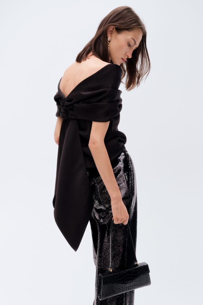 Elie Saab chez H&M : la haute couture beyrouthine descend dans la rue 66 2024 ELIESAABHM Guest Designer PR Portrait Image 2x3 sRGB 300ppi 034