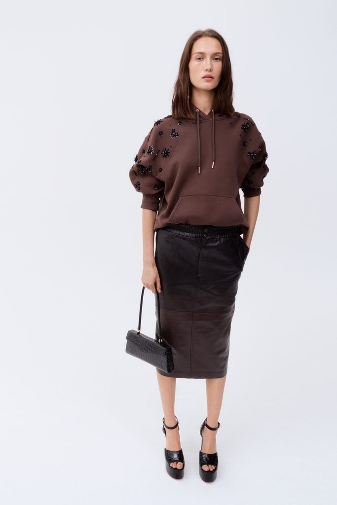 Elie Saab chez H&M : la haute couture beyrouthine descend dans la rue 69 2024 ELIESAABHM Guest Designer PR Portrait Image 2x3 sRGB 300ppi 037