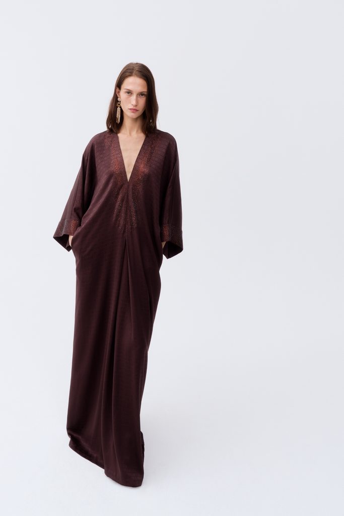 Elie Saab chez H&M : la haute couture beyrouthine descend dans la rue 70 2024 ELIESAABHM Guest Designer PR Portrait Image 2x3 sRGB 300ppi 038