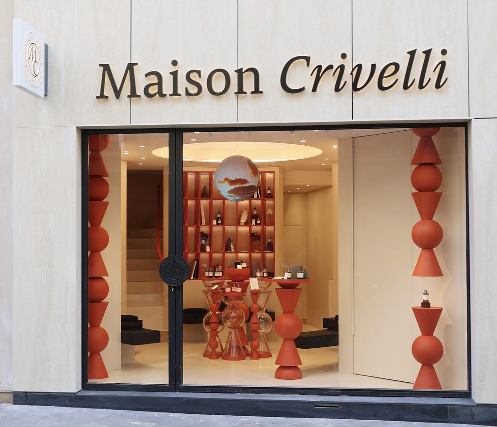 Maison Crivelli inverse l'ordre habituel du luxe : le monde d'abord, la boutique ensuite 28 2Y7A1916