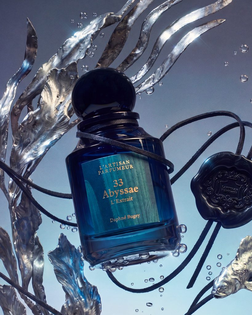 L'Artisan Parfumeur explore les profondeurs marines avec Abyssae L'Extrait 30 ABYSSAE L EXTRAIT DIGITAL ONLY GIFTING UNBRANDED 4x5 HD
