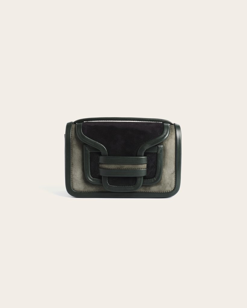 L'Alpha, ou la géométrie comme terrain commun 64 ACBA0701 710 KHAKI BLACK DARK GREEN ALPHA SMALL LEATHER BAG bags6890