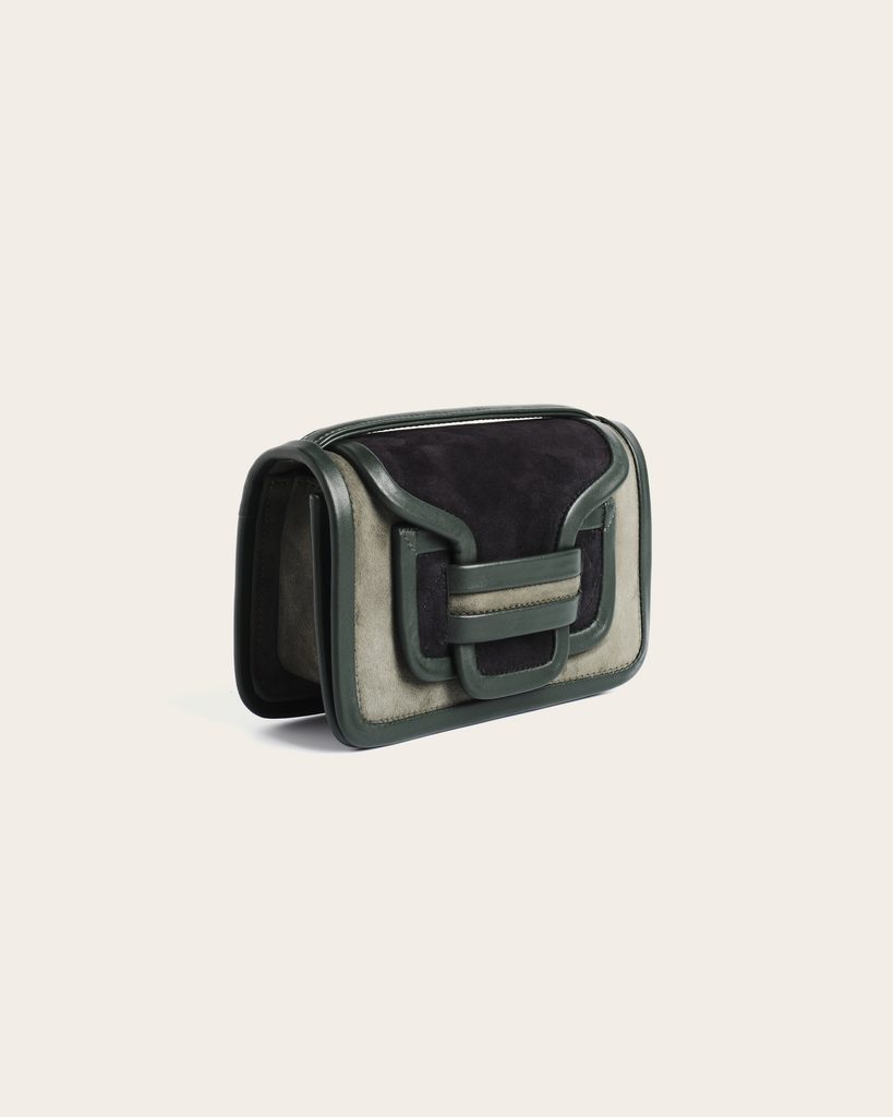 L'Alpha, ou la géométrie comme terrain commun 65 ACBA0701 CSTM 710 KHAKI BLACK DARK GREEN ALPHA SMALL LEATHER BAG bags6894