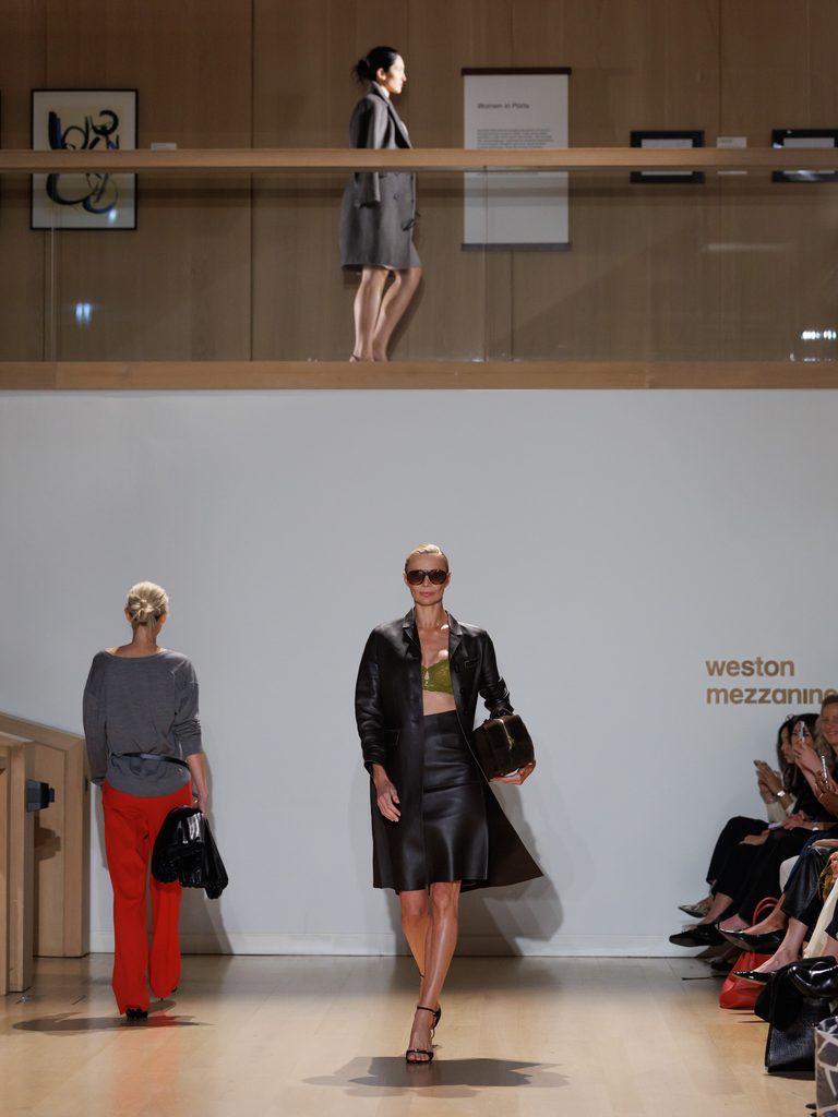 M&S entre dans la légende de la Fashion Week de Londres avec un siècle d'archives 30 AIT1343 1