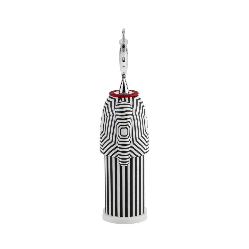 The Mark x Alessi : le tire-bouchon Mendini réinventé 32 AM23 The Mark 05 Side hires