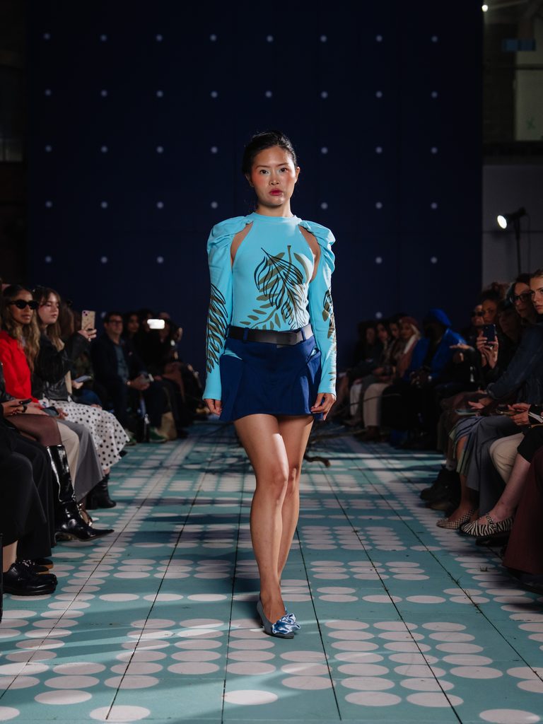 ANCIELA fait de la relation mère-fille le miroir de notre lien à la Terre 61 Anciela SS27 Runway1 by MarcusHartelt for LFW 37 768x1024 1