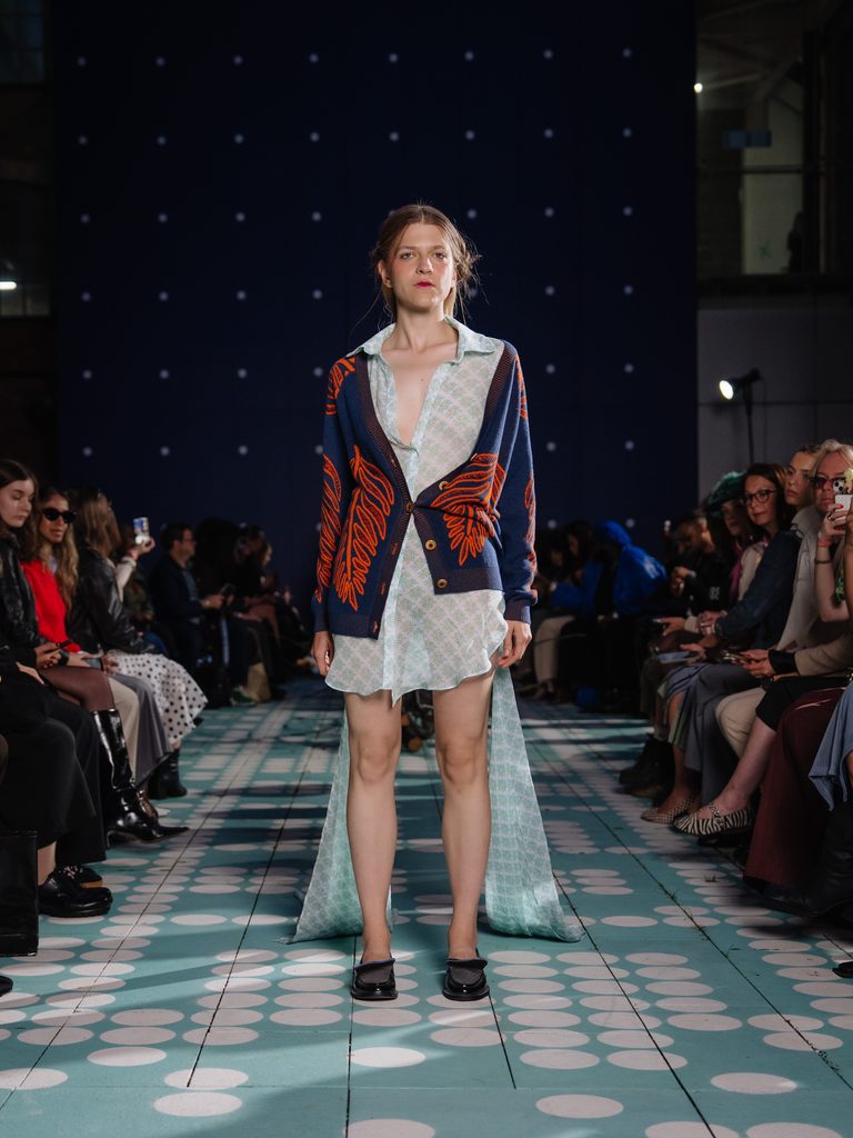 ANCIELA fait de la relation mère-fille le miroir de notre lien à la Terre 64 Anciela SS27 Runway1 by MarcusHartelt for LFW 40