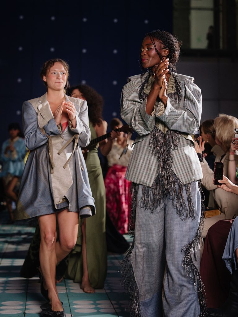 ANCIELA fait de la relation mère-fille le miroir de notre lien à la Terre 73 Anciela SS27 Runway1 by MarcusHartelt for LFW 49