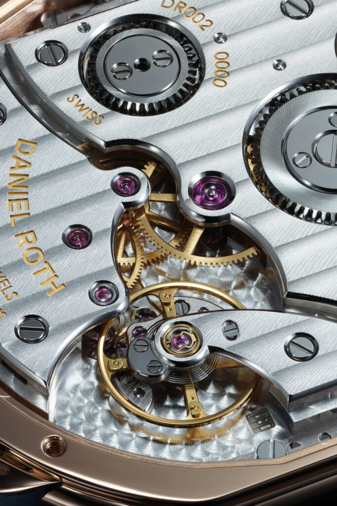 Daniel Roth Extra Plat Rose Gold Gilt : l'art de l'effacement 27 Angles rentrants V2 JPG CMJN 300dp