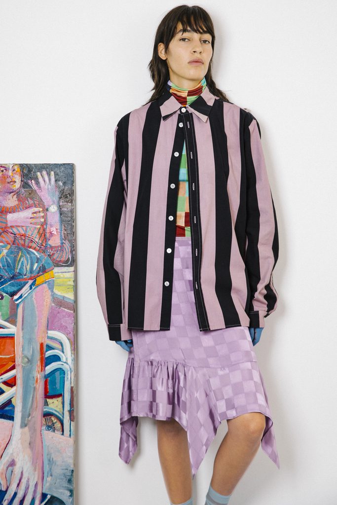 Arthur Arbesser recycle ses archives et invente une mode qui s'arrête quand le tissu s'épuise 28 ArthurArbesser FW26 LOOK 04©ClaudiaFerri