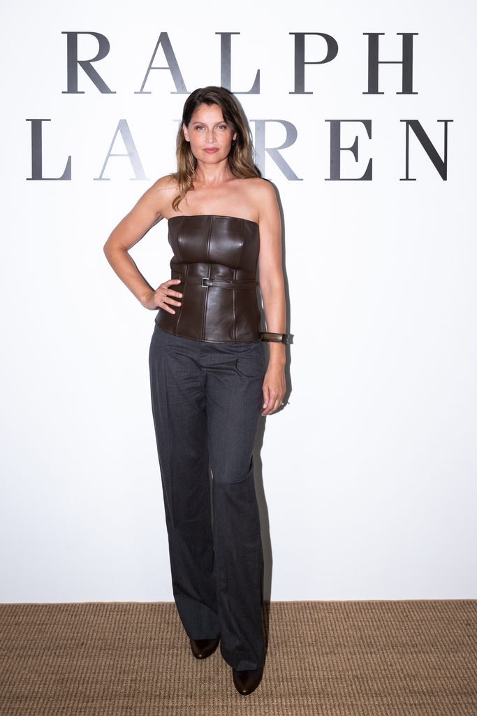 Ralph Lauren choisit la retenue, et convoque le monde entier pour la regarder 33 BFA 55413 8119027