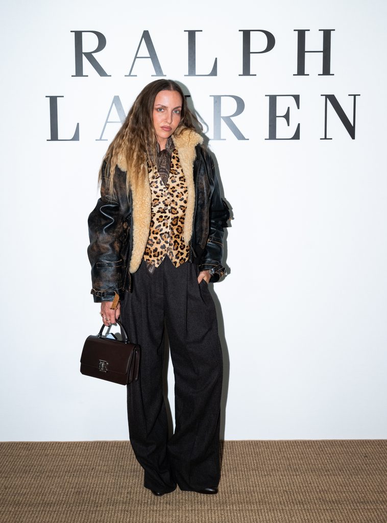 Ralph Lauren choisit la retenue, et convoque le monde entier pour la regarder 47 BFA 55413 8119044