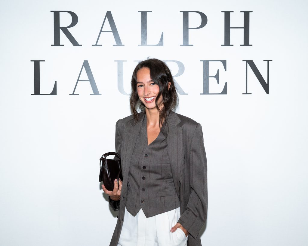 Ralph Lauren choisit la retenue, et convoque le monde entier pour la regarder 68 BFA 55413 8119065