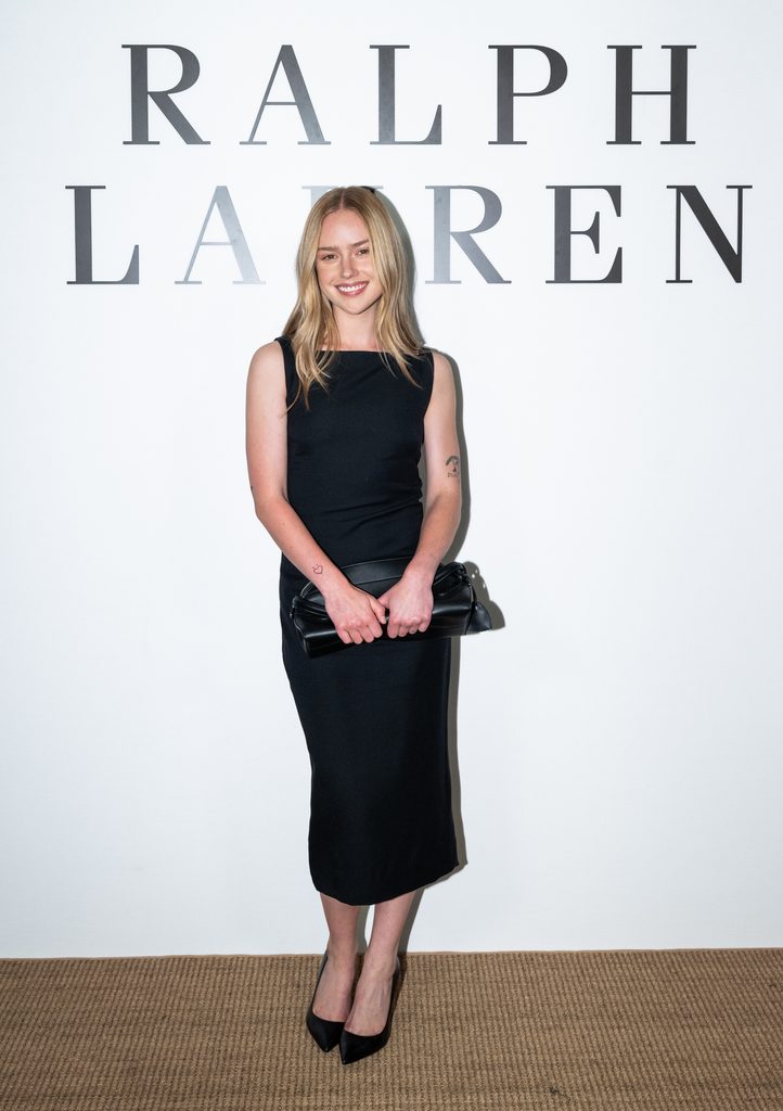 Ralph Lauren choisit la retenue, et convoque le monde entier pour la regarder 80 BFA 55413 8119077