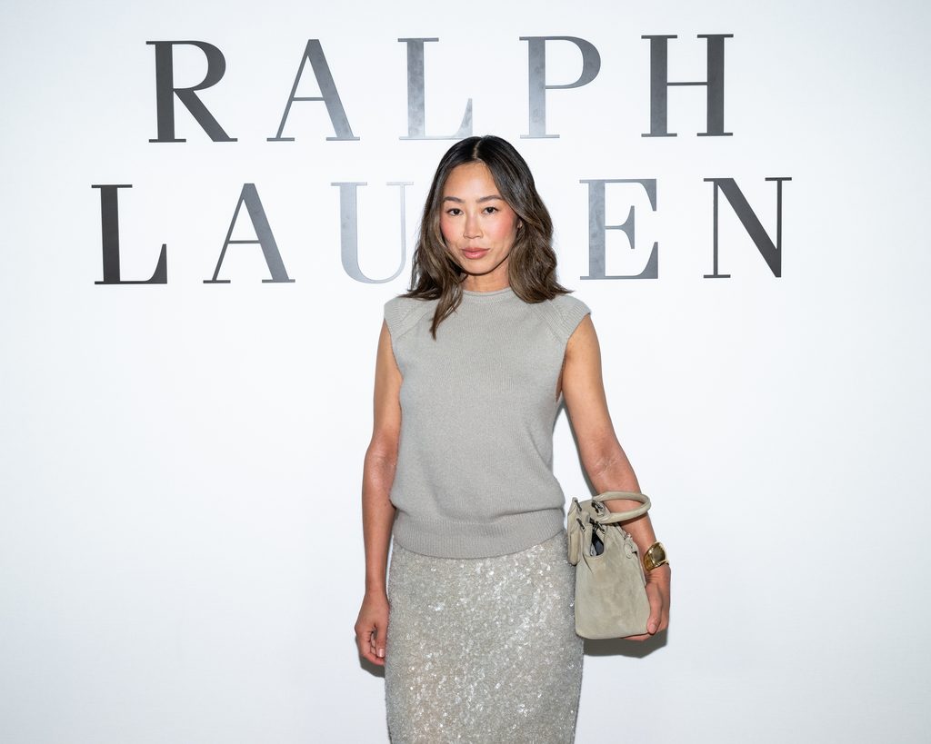 Ralph Lauren choisit la retenue, et convoque le monde entier pour la regarder 89 BFA 55413 8119086