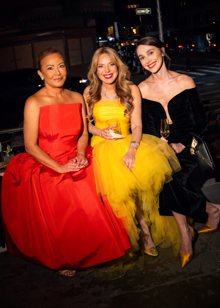 Carolina Herrera fête ses 45 ans avec Warhol, le New Yorker et Taffin 43 BFA 55764 8169565