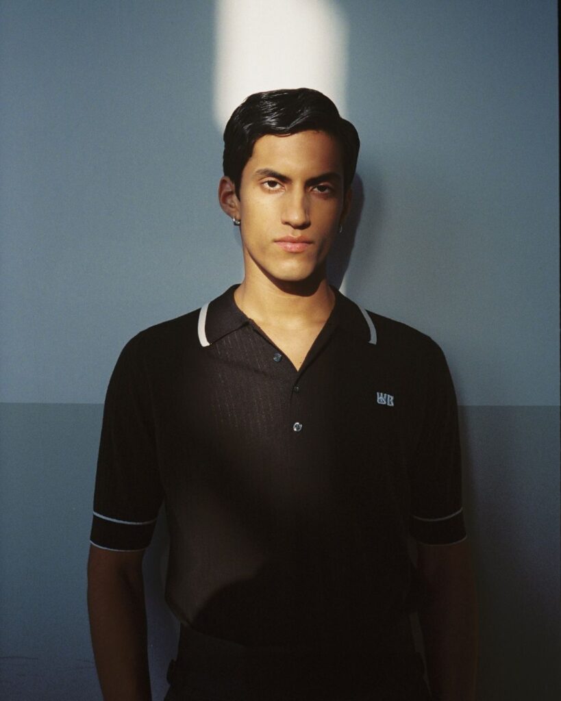 John Smedley et Wales Bonner : la maille anglaise redéfinie 55 Blessing Poloshirt 2