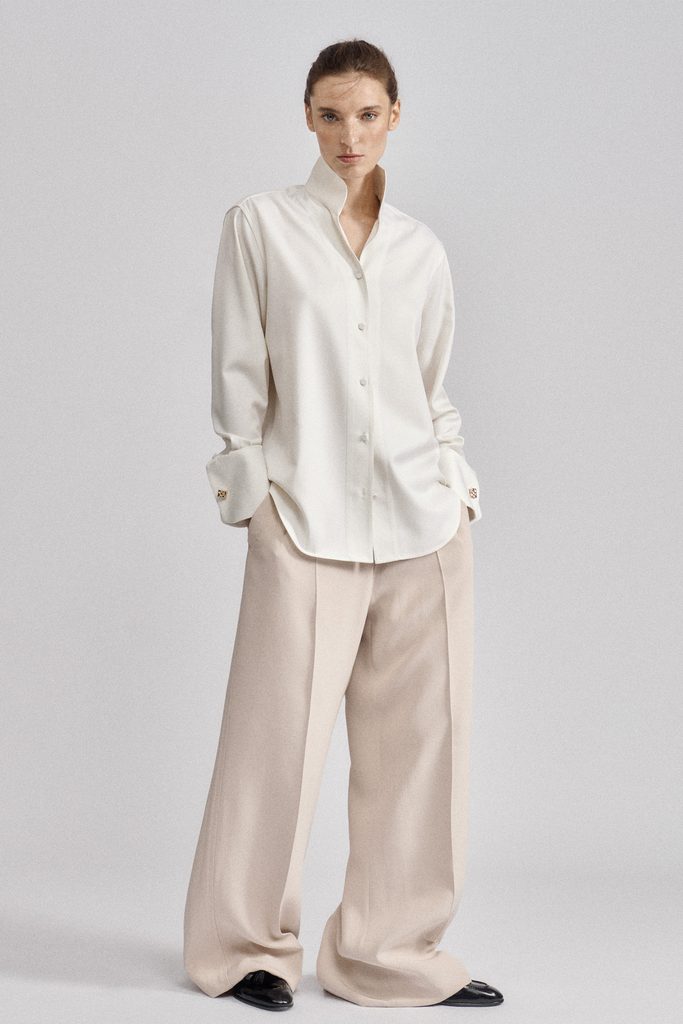 Brioni, l'atelier comme grammaire du sur-mesure féminin 27 Brioni SS27 LaDonnaAtelier 02