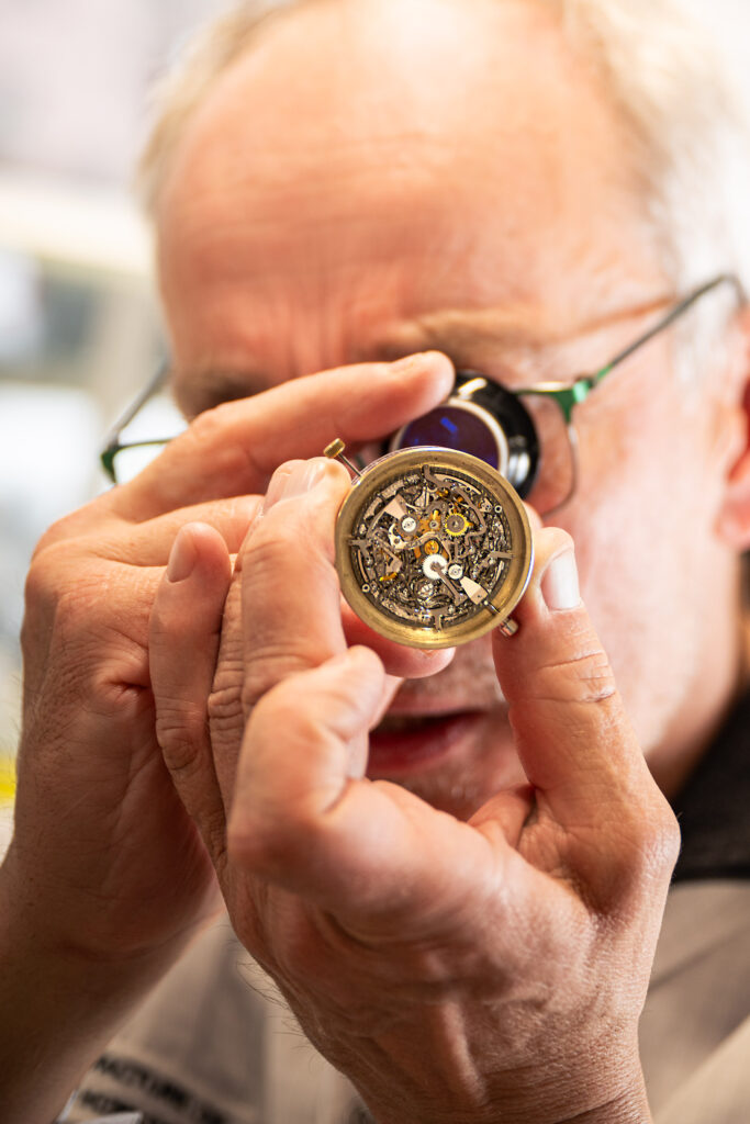 Bvlgari fait du titane un manifeste, pas un simple choix technique 81 Bvgari 2026 Octo Finissimo Dual Time x Vianney Halter Craft 09