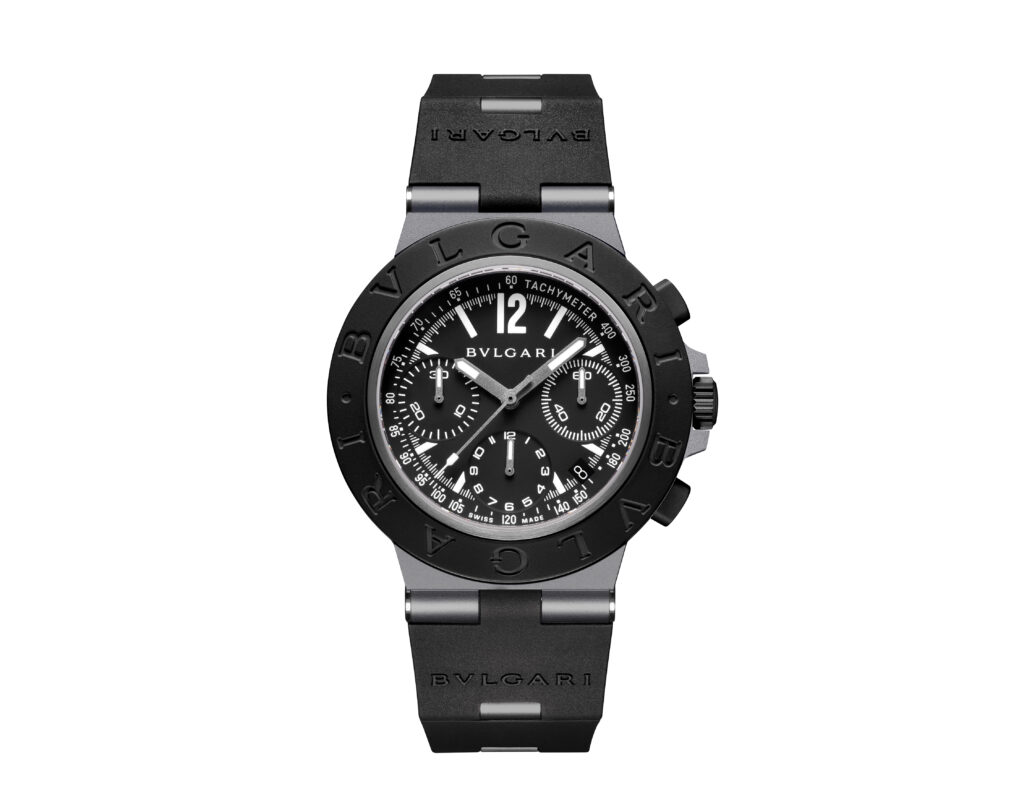 Bvlgari fait du titane un manifeste, pas un simple choix technique 32 Bvlgari 2026 Bvlgari Titanio Chronograph Packshot 104299 03