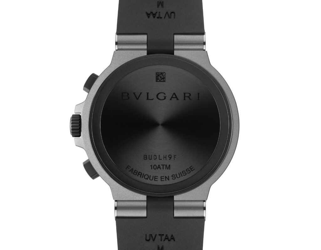 Bvlgari fait du titane un manifeste, pas un simple choix technique 34 Bvlgari 2026 Bvlgari Titanio Chronograph Packshot 104299 04