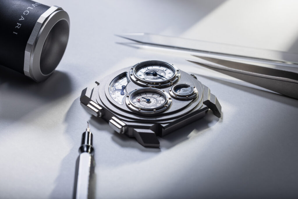 Bvlgari fait du titane un manifeste, pas un simple choix technique 61 Bvlgari 2026 Octo Finissimo Dual Time X V.Halter 104356 Craft 021