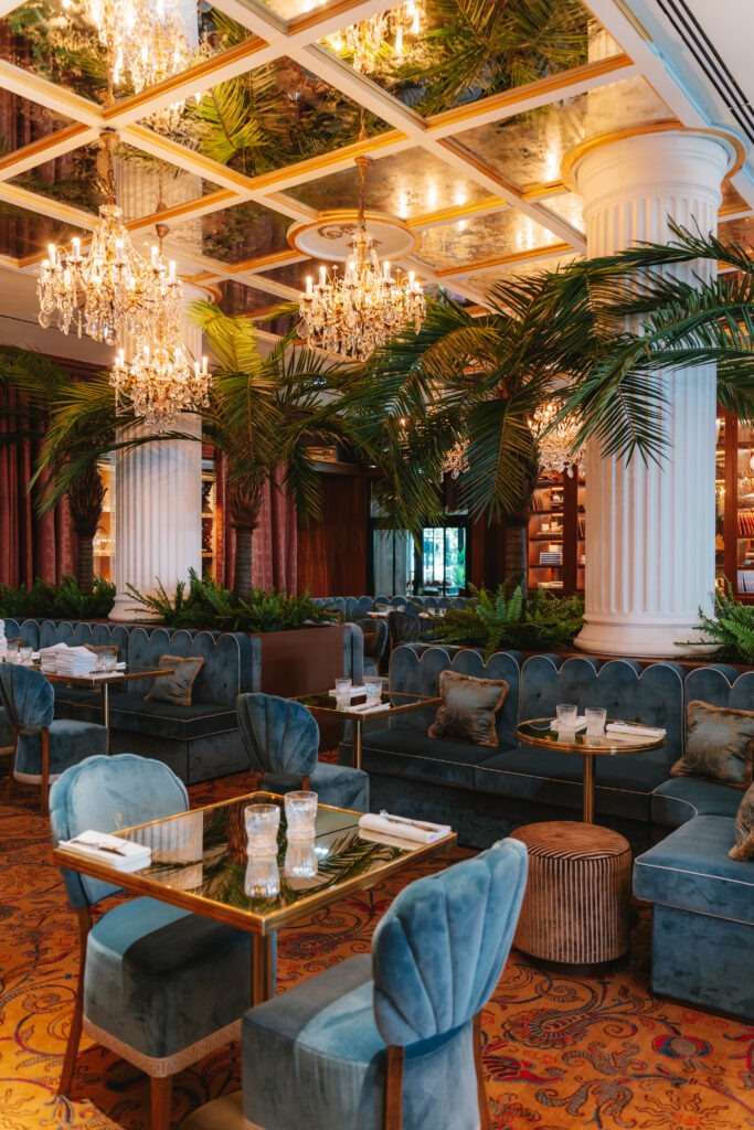 Café Lapérouse s'installe à La Vallée Village : l'art de vivre parisien fait escale 60 Cafe Laperouse mainroom 34