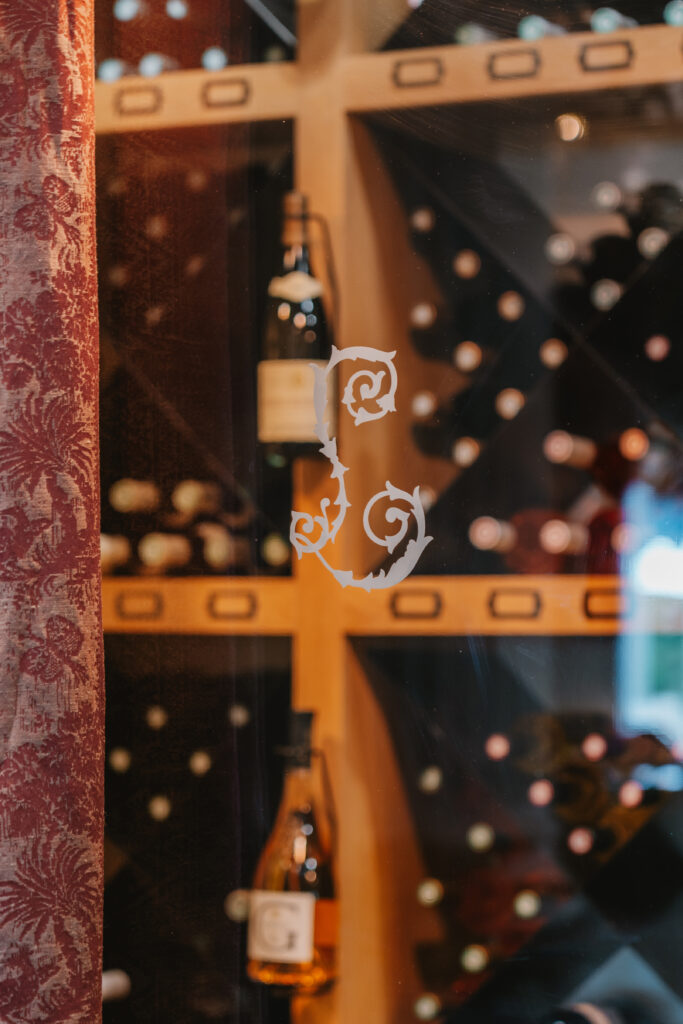 Café Lapérouse s'installe à La Vallée Village : l'art de vivre parisien fait escale 69 Cafe Laperouse mainroom 43