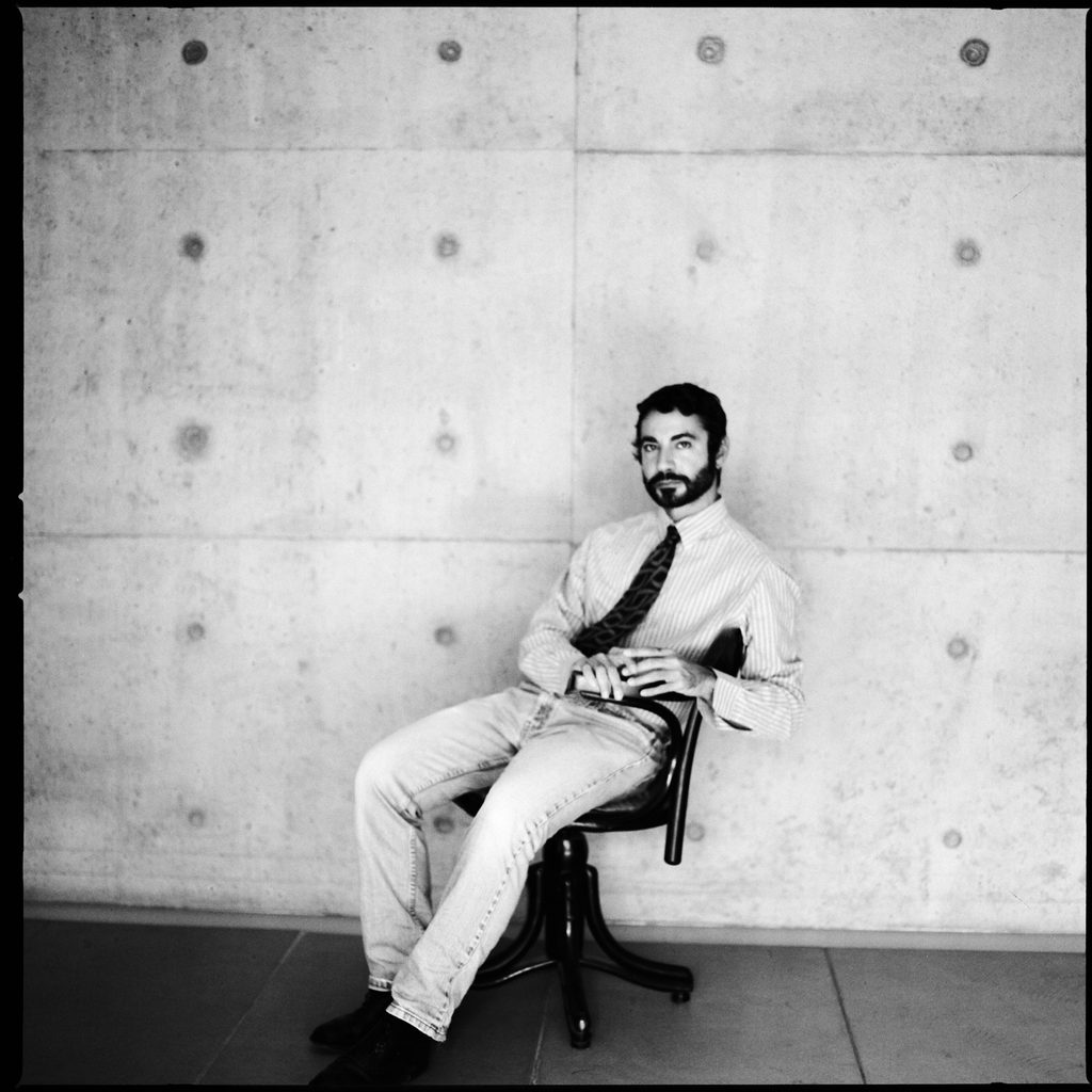 Chez Armani, le mandat de Dario Vitale a des bords 25 DARIO VITALE PHOTOGRAPHED BY JEANNETTE MONTGOMERY BARRON 1