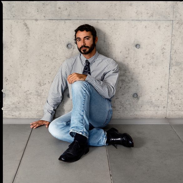 DARIO VITALE PHOTOGRAPHED BY JEANNETTE MONTGOMERY BARRON 2