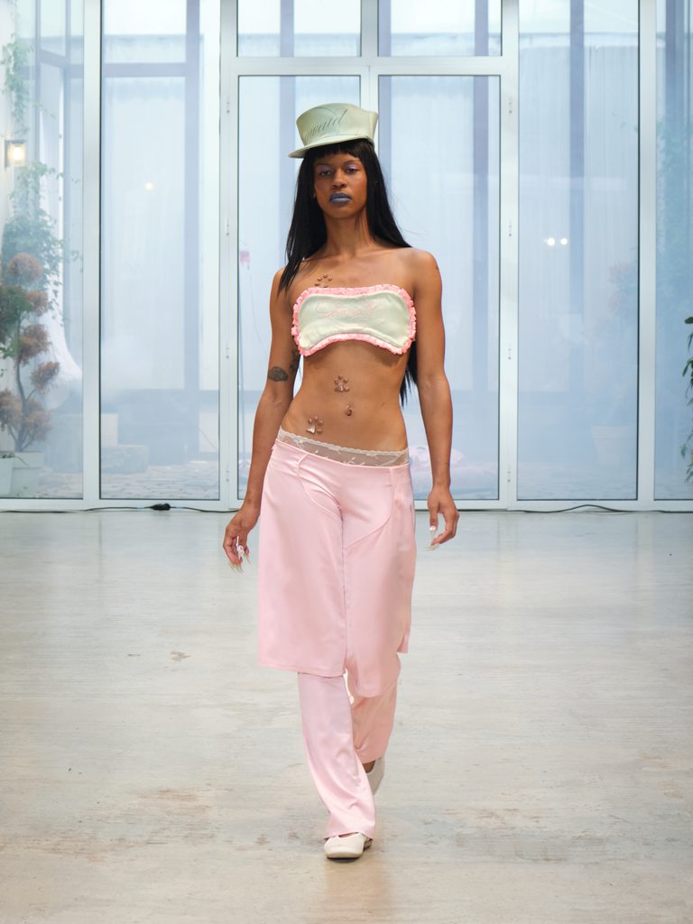 LEAWALD, Pop Mutation : quand la lingerie devient un langage 37 DSCF8972 768x1024 1