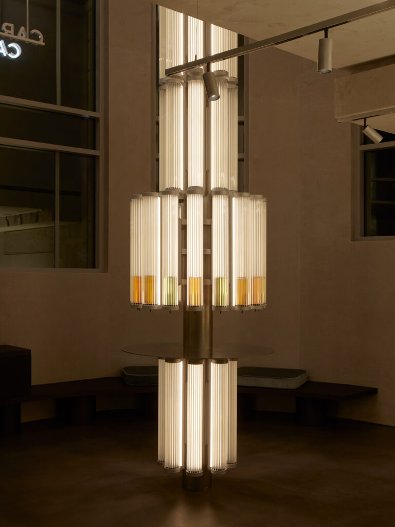 À Monaco, Caron installe le parfum au rang d'art contemporain 26 E0A3316 3x4 CopyrightPaulRiddle